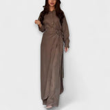 Viedeň ™ ｜Opuštena košulja i hlače